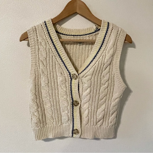 American Eagle Outfitters | Sweaters | American Eagle Academia Cable ...